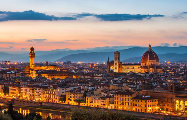 イタリアの夜景