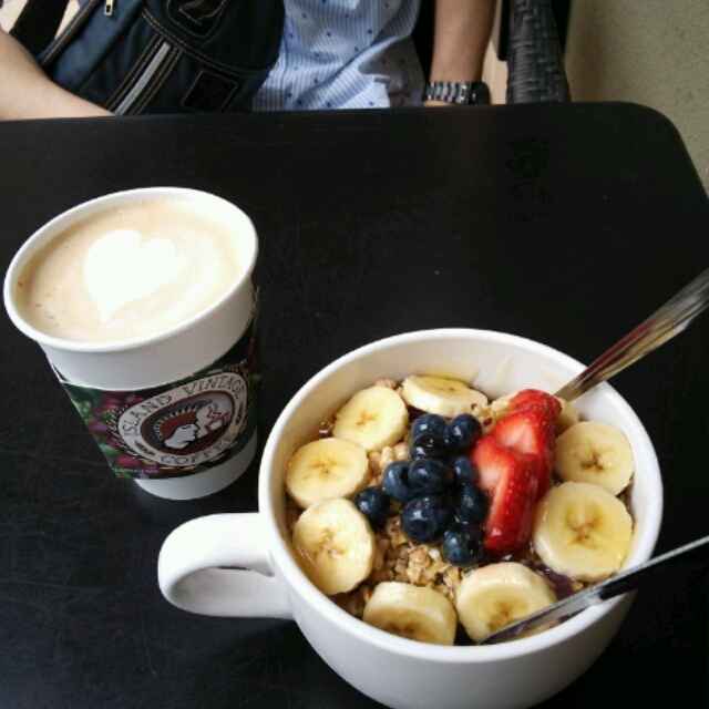 アサイーボウル