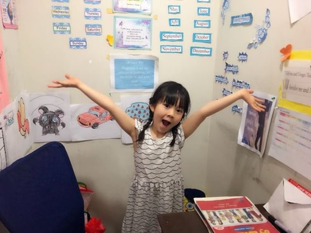 フィリピンの学校の教室