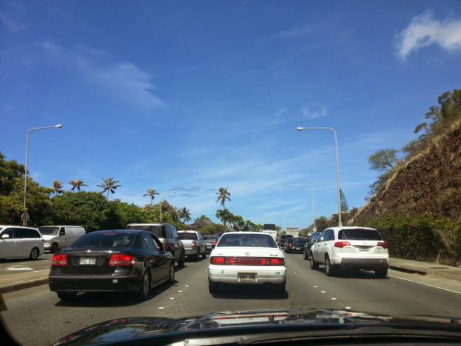 ハワイで運転免許を取得