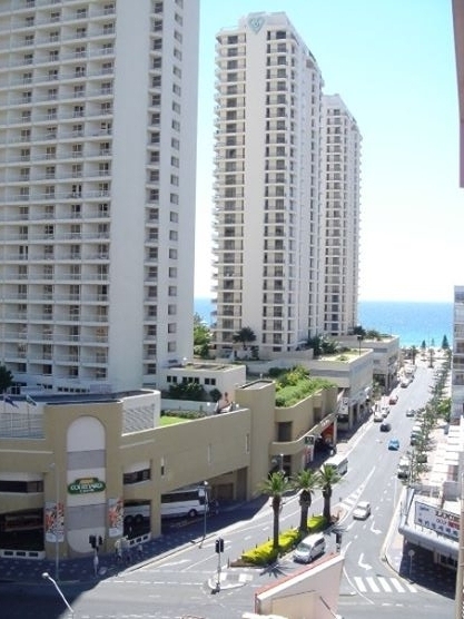 海沿いの美しい街、ゴールドコースト