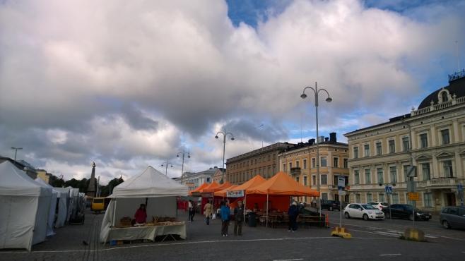 港のマーケット