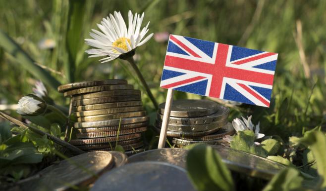 紙幣 コインが新しくなる イギリスの通貨について 留学くらべーる