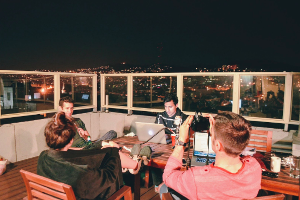 シェアハウスのテラス