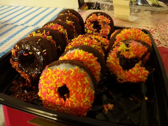 カラフルなドーナッツ