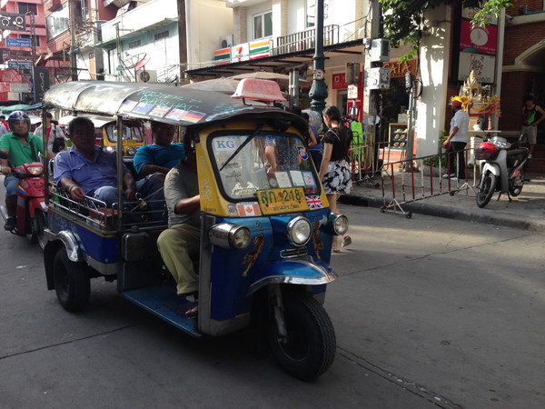タイのトゥクトゥク