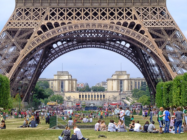 芸術の都フランスで語学留学 パリで観光やアクティビティも楽しもう 留学くらべーる