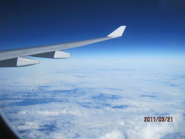 飛行機から見た上空